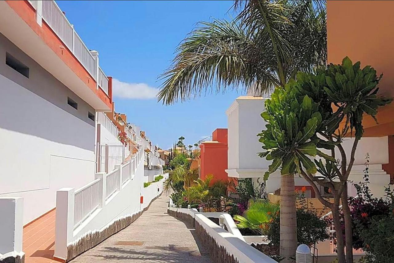 Superlative Apartment With Spectacular Ocean Views Chayofa Extérieur photo
