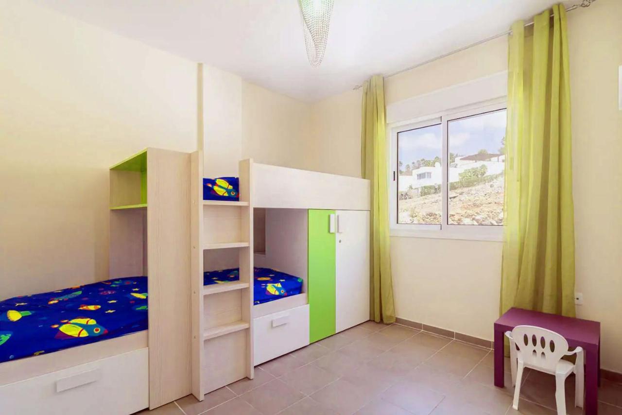 Superlative Apartment With Spectacular Ocean Views Chayofa Extérieur photo